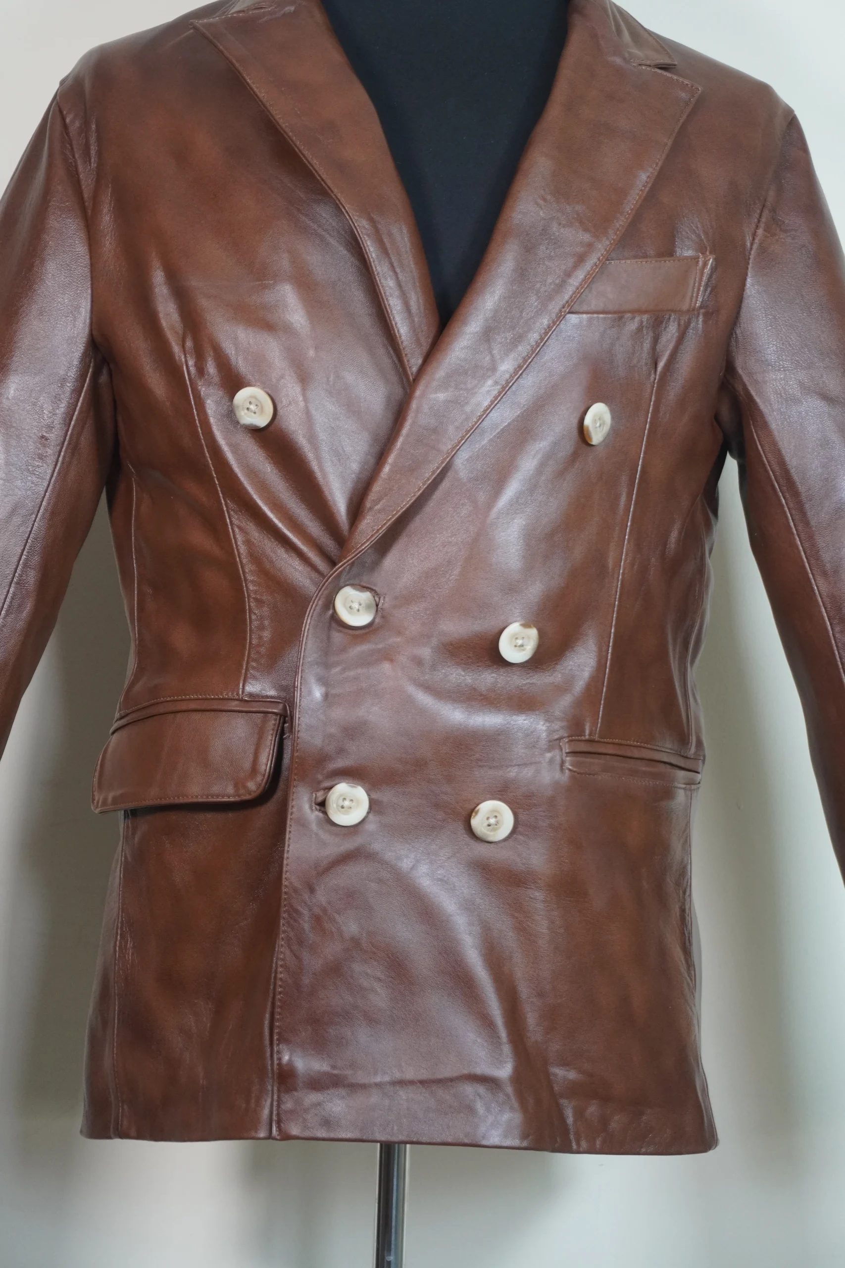 Blazer cruzado caramelo - Imagen 6