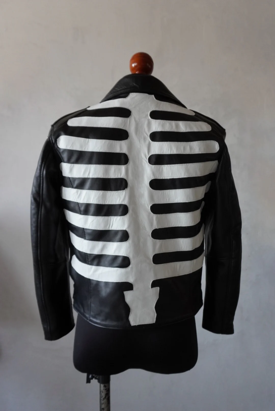 Biker no.1 Axl rose bones black - Imagen 5