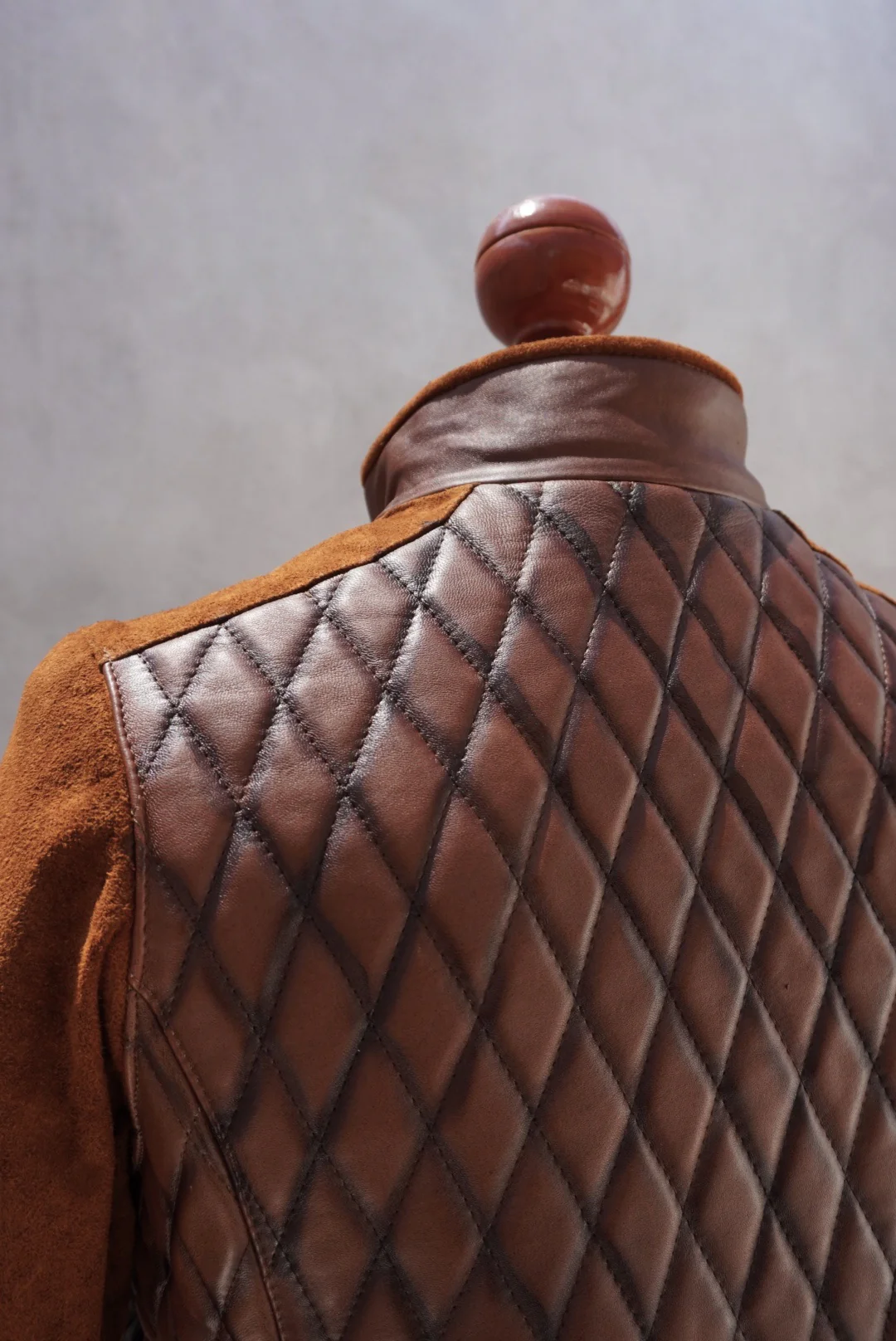 Franco chamarra caramelo - Imagen 4