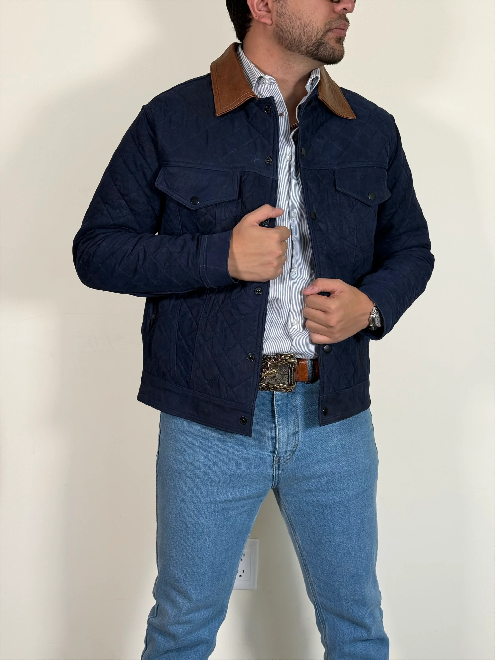 Truker capitonado azul marino - Imagen 8